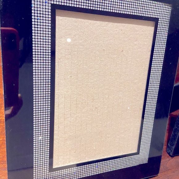 Set of 2 Crystal Accented Picture Frames - Picture 7 of 7